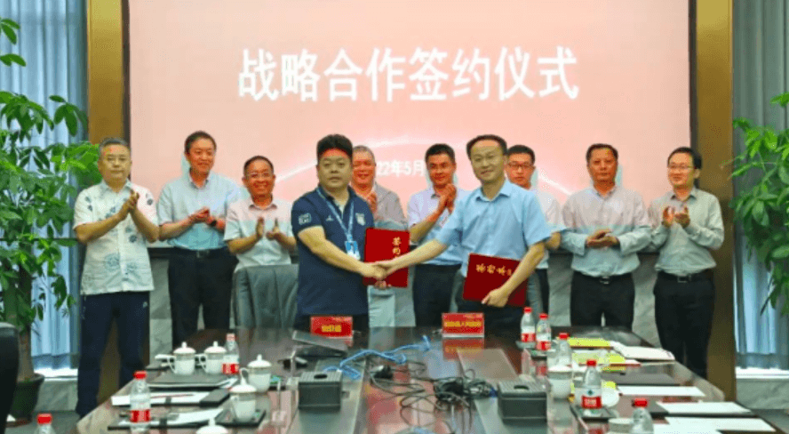 尊龙凯时人生就搏（合肥肥东）综合商业服务平台项目战略签约